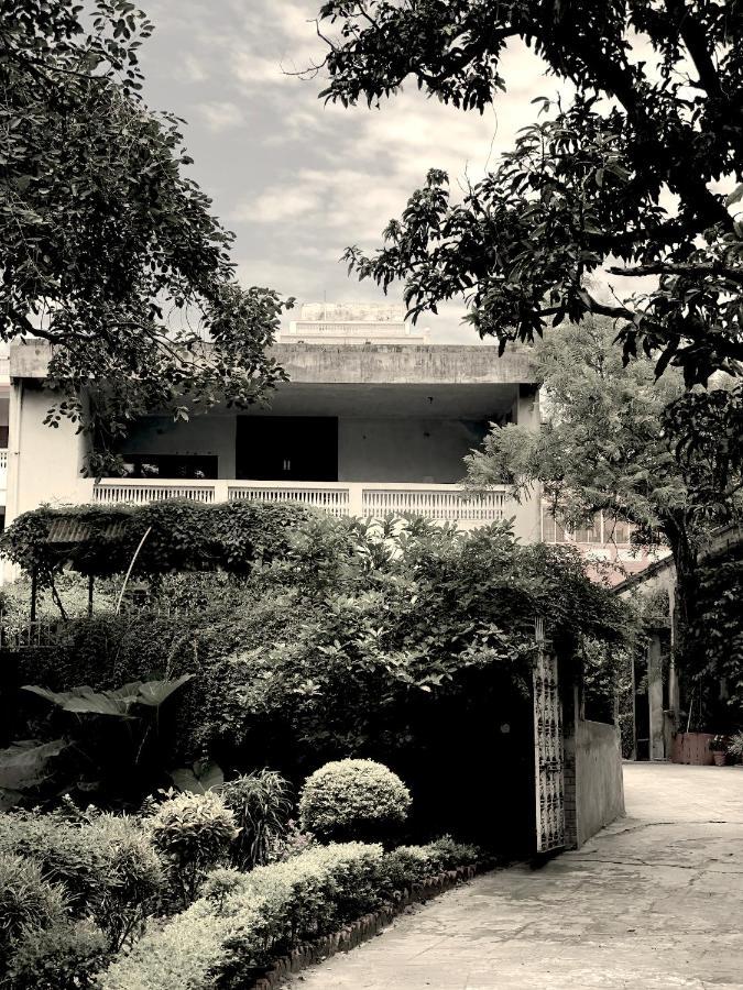 Amrit Bhawan Leilighet Haridwār Eksteriør bilde